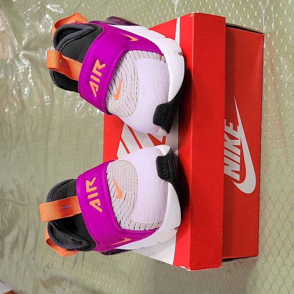 Nike Air Max 270 Extreme size 9 Toddler